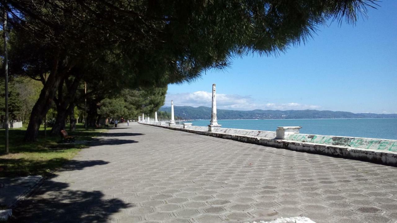 Alan Hotel Sukhumi Luaran gambar